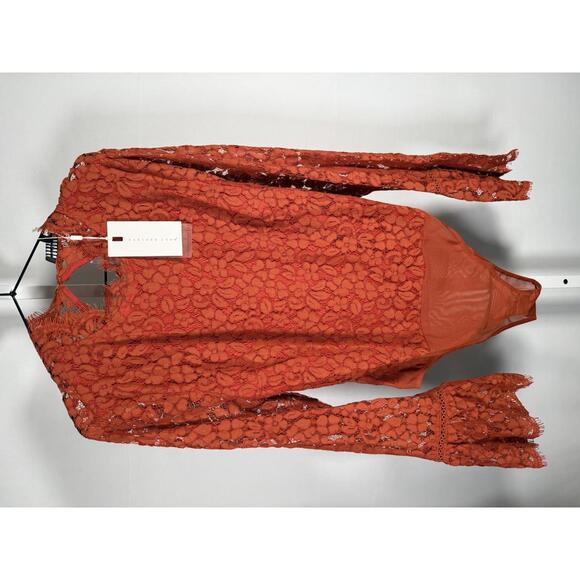 NWT Revolve Endless Rose Cut Back Detailed Bodysuit L - Picture 2 of 8